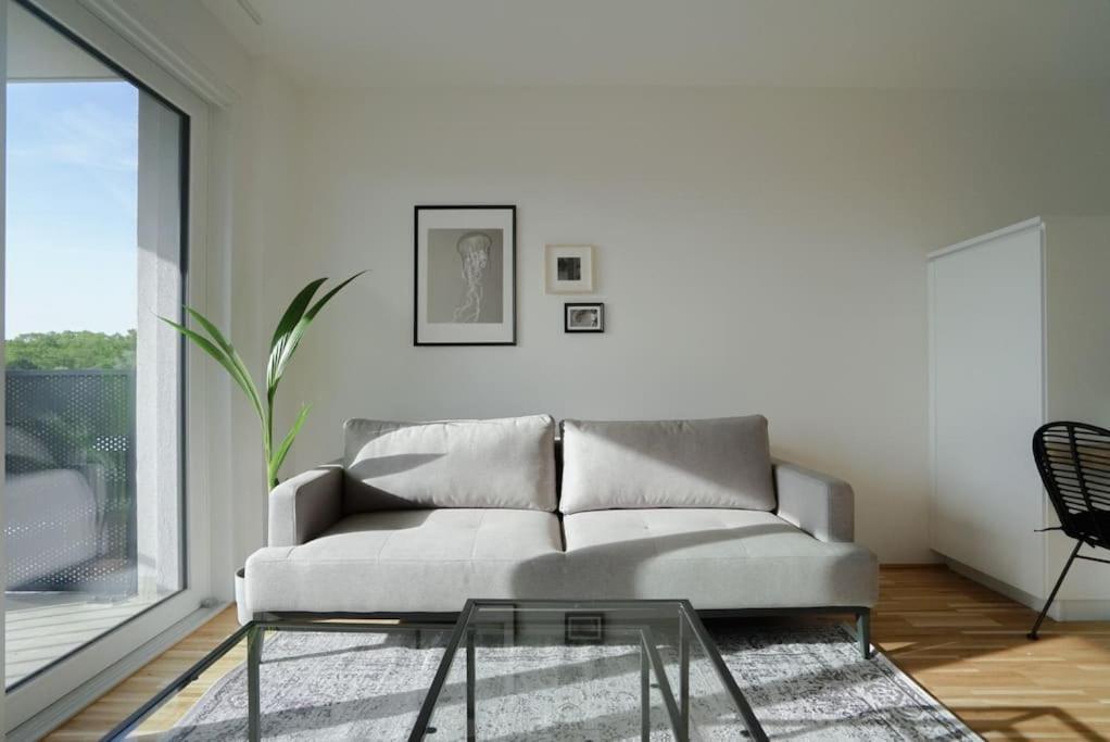 Apartment With Terrace Near Metro Station And Spa Wien Exteriör bild
